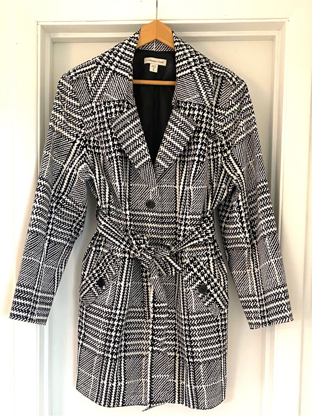 Coldwater Creek Women's Trench Coat in plaid black and white (size 1X 18)